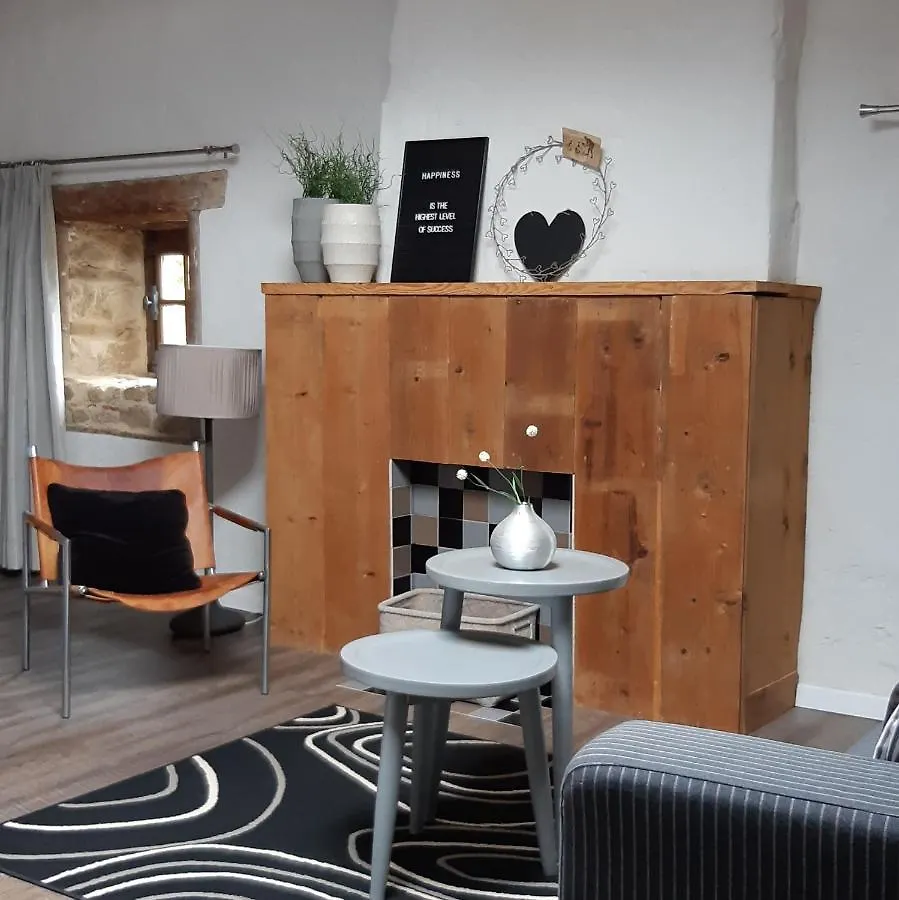 La Paresse En Douce Bed & Breakfast Tours-Sur-Meymont 0*,  France